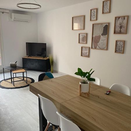 Superbe Appartement Climatise Avec Parking Prive Port Vendres Luaran gambar